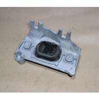 Duster 10 - 17r dci лапа подушка кпп 112228880r
