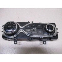 Блок управления климатической установкой Renault Kaptur 2016 275100037R