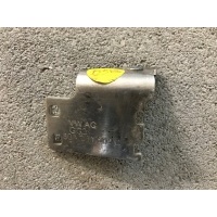 Крепление связки audi q5 80a971502c
