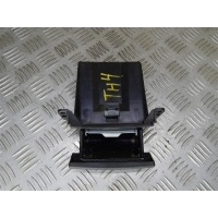 Пепельница Toyota Hilux 2011