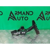 кронштейн бампера Mercedes GLA-Class X156 2017-2020 a1568853400