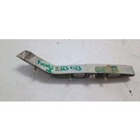 Направляющая бампера переднего Ford Focus 2 2004-2011 1337336