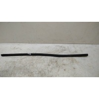 Уплотнитель двери задней правой volvo S40 2004- 9483622