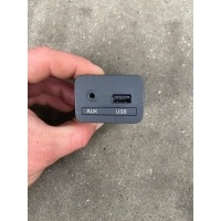 Kia hyundai разъем порт usb aux 96110 - 3w700wk