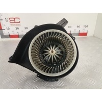 Моторчик (двигатель) печки Skoda Fabia 2003 6Q1820015C
