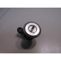 Вставка замка двери прав. Renault Lada Largus 2012 805025241R