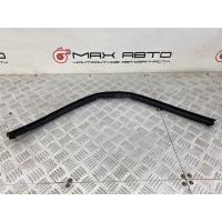 уплотнительная резинка стекла Kia Rio 3 UB,QB 2011-2017 822414X000, <strong>-Б/У Детали сняты с АВТОМОБИЛЯ</strong>