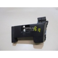 Кронштейн переднего бампера правый Mazda Mazda 3 (BK) (2002 - 2009) BN8V502A1C