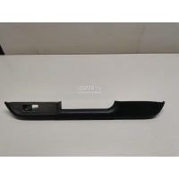 Накладка блока управления стеклоподъемниками Nissan X-Trail (T30) (2001 - 2006) 829488H305