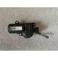 Сервопривод заслонок впускного коллектора Audi A8 D3/4E 2004 07L129086A