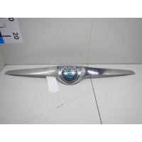 Молдинг капота VAG Fabia (2007 - 2015) 5J0853633A