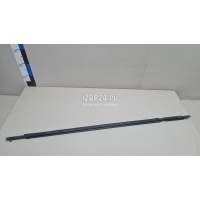 Накладка стекла переднего правого Toyota CorollaVerso (2004 - 2009) 7571064010