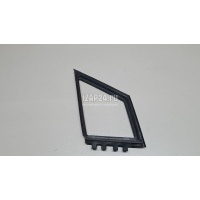 Уплотнитель стекла двери Toyota CorollaVerso (2004 - 2009)  682150F010