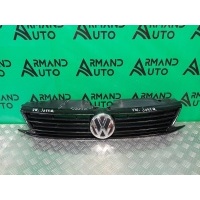 решетка радиатора Volkswagen Jetta 6 2014-нв 5C6853651AJZLL, 5C6853653F