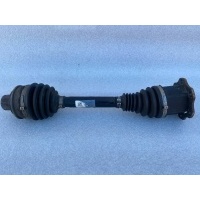 Полуось передняя левая Audi A4 B9 2017 8W0407271E