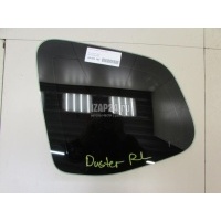 Стекло кузовное глухое левое Renault Duster 2012 833071332R