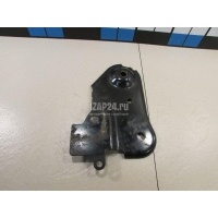 Кронштейн передней балки Renault Duster 2012 8200823809
