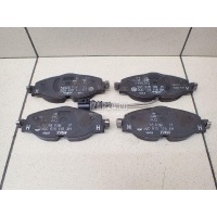 Колодки тормозные передние к-кт VAG Octavia (A7) (2013 - 2020) 5Q0698151F