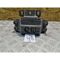 Подушка двигателя Volkswagen Passat B6 2007 3C0 199 555