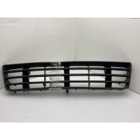 Решетка (заглушка) в бампер Перед. Audi A6 C5 (1997-2005) 1999 4B0807683F