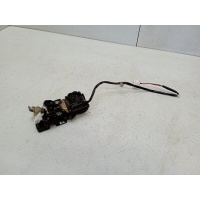 Замок двери задней левой Mazda Premacy 2000 CB0773310E