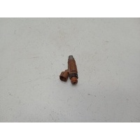 Форсунка топливная Mazda Premacy 2000 FP3513250
