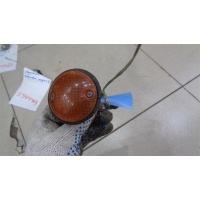 Повторитель в крыло Mitsubishi Pajero, Montero 2 1991-2004 1991 MB831091