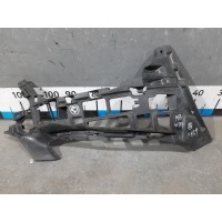 Кронштейн переднего бампера правый Mercedes-Benz C-Class W205 2058850665