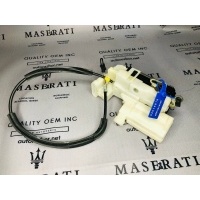 замок двери передней правой Maserati Quattroporte 5 2005 67575900