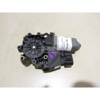 Моторчик стеклоподъемника VAG A3 (8L1) (1996 - 2003) 8L3959802