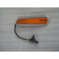 Audi r8 боковое свет фонарь , боковой 4s0945071
