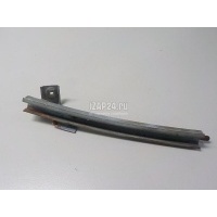 Направляющая стекла двери Mitsubishi Carisma (DA) (1995 - 1999) MR100749