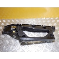 Audi a8 4n d5 каретка бампера заднего правая 4n0807454