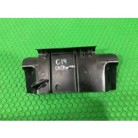 Кронштейн замка багажника VOLKSWAGEN TOUAREG 7L6 7L7 7LA GP 2008 7L6827529