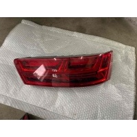 Фонарь задний правый Audi Q7 2018 4m0945094e