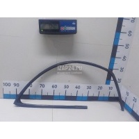 Уплотнитель стекла двери Ford Focus I (1998 - 2005) 1114384