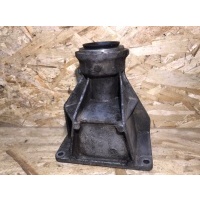опорный кронштейн привода BMW 5-series E60 2009 31507568712, 31507568711, 31508699443