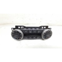 панель климат-контроля Mercedes C-Class W204 2010 2049009304