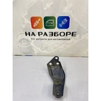 кронштейн крыла Toyota Avensis T270 2009 53835-05010