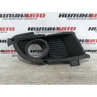 Решетка противотуманной фары правая MITSUBISHI Lancer 9 MN150932