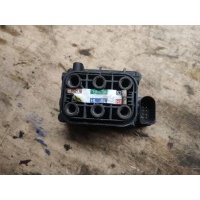 блок клапанов пневмоподвески Mercedes-Benz GL-Класс 2012 2513200058