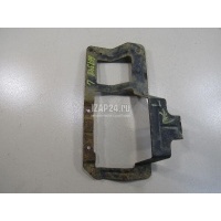 Кронштейн фары противотуманной левой Mitsubishi Pajero/Montero Sport (K9) (1997 - 2008) MR482497