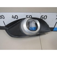 Рамка противотуманной фары правой Mazda MPV II (LW) (1999 - 2006) LE4750C10