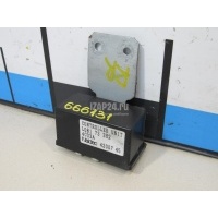 Блок электронный Mazda MPV II (LW) (1999 - 2006) L081733H2