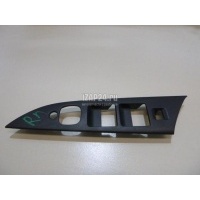 Накладка блока управления стеклоподъемниками Mazda Mazda 3 (BK) (2002 - 2009) B32H684L1A02