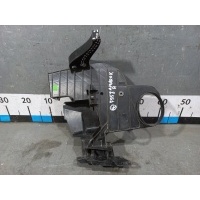 Кронштейн фар правый Volkswagen Amarok 2H6807708