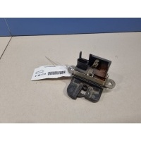 Замок багажника Skoda Yeti 2009-2018 5L6827505C