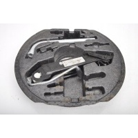 Volkswagen scirocco iii домкрат ключ 1k8010687