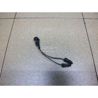 Форсунка омывателя лобового стекла Hyundai-Kia Solaris (2010 - 2017) 986304L110