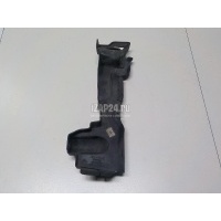 Воздуховод радиатора правый Land Rover Discovery IV (2009 - 2016) LR013042